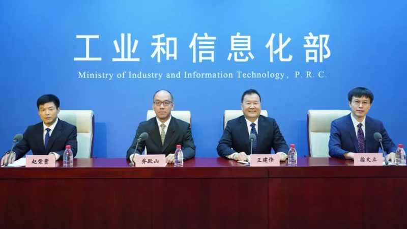 企业桌面运维团队招聘，大专学历要求背后的考量